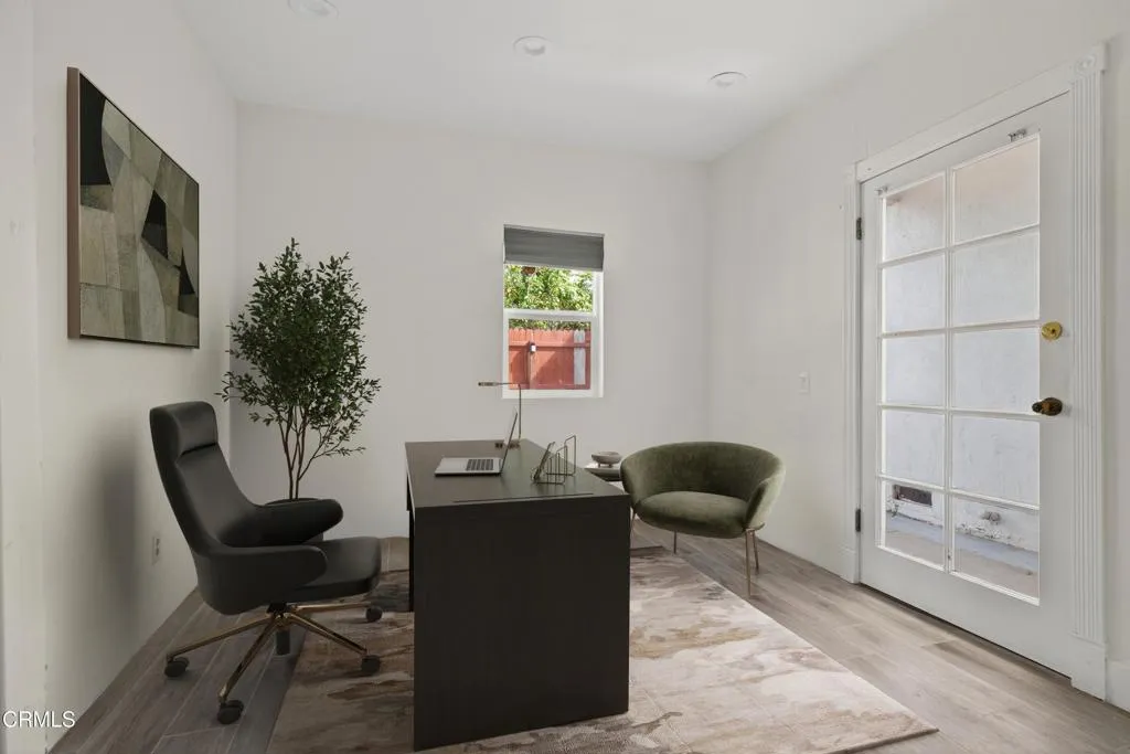 295 W Mission Street, Ventura, California 93001 home-pic-10