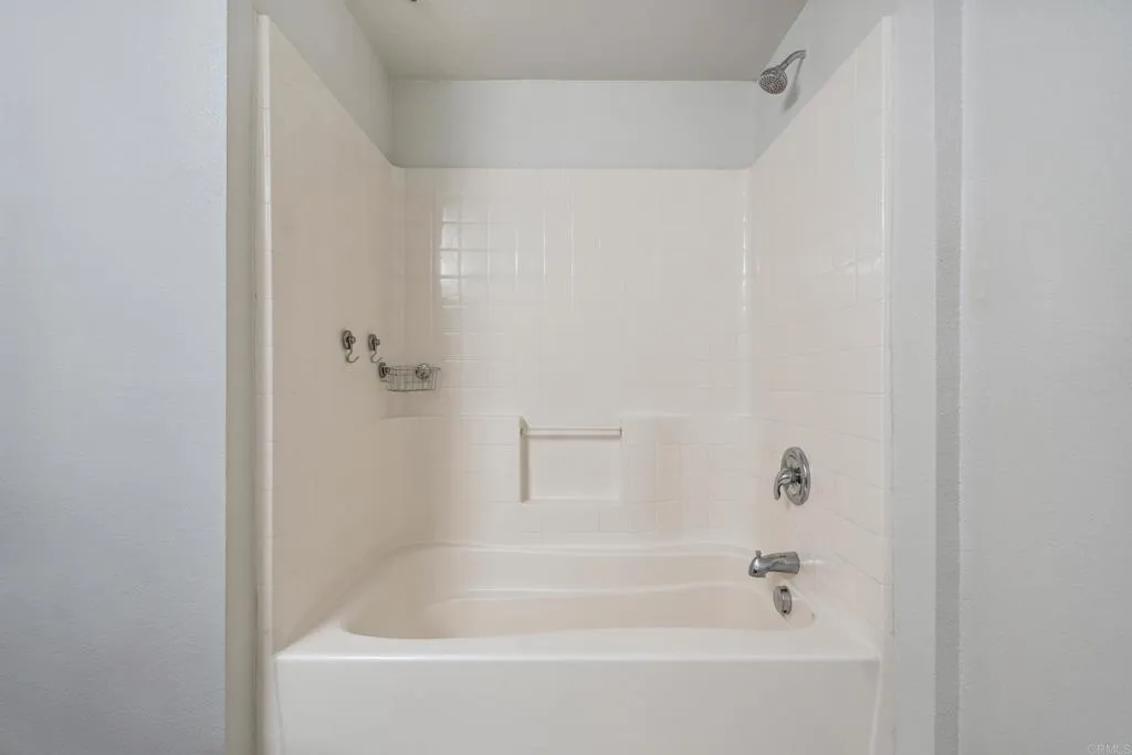 550 Park Boulevard 2306, San Diego, California 92101 home-pic-13