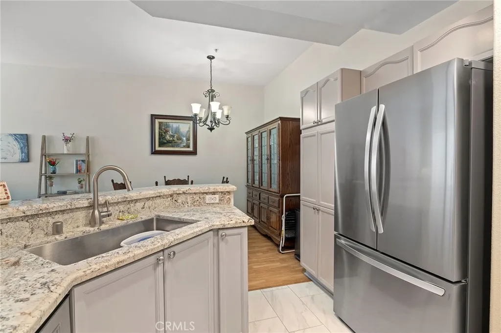2912 Claremore Lane, Los Alamitos, California 90720 home-pic-18