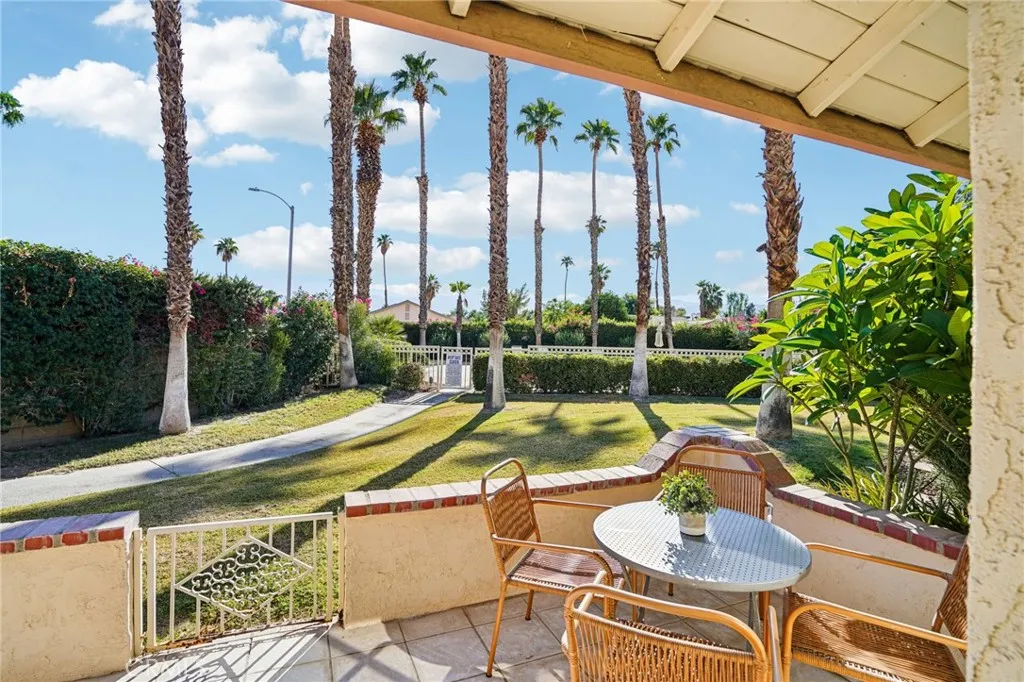 42841 Scirocco, Palm Desert, California 92211 home-pic-1