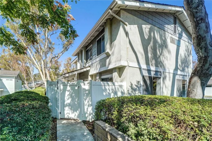 2320 Coventry Circle, Fullerton, California 92833