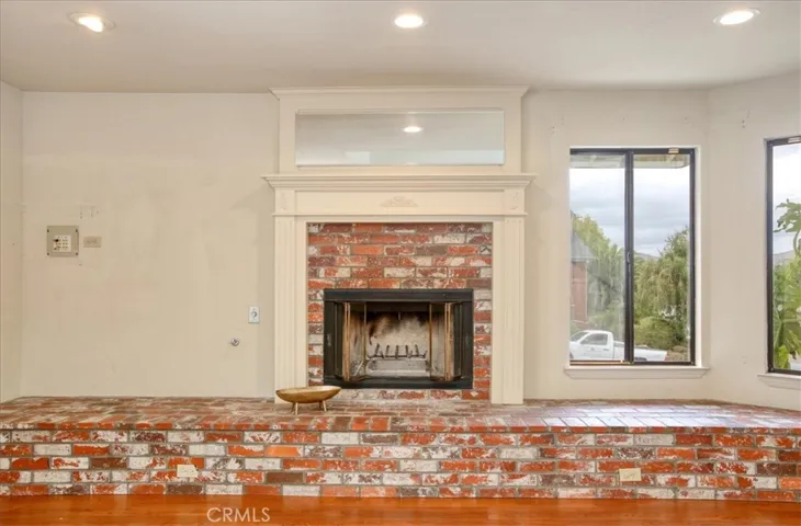 2418 Cumbre Court, San Luis Obispo, California 93401