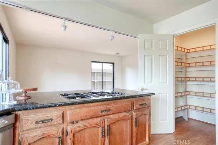 2418 Cumbre Court, San Luis Obispo, California 93401
