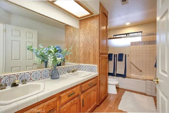 2418 Cumbre Court, San Luis Obispo, California 93401