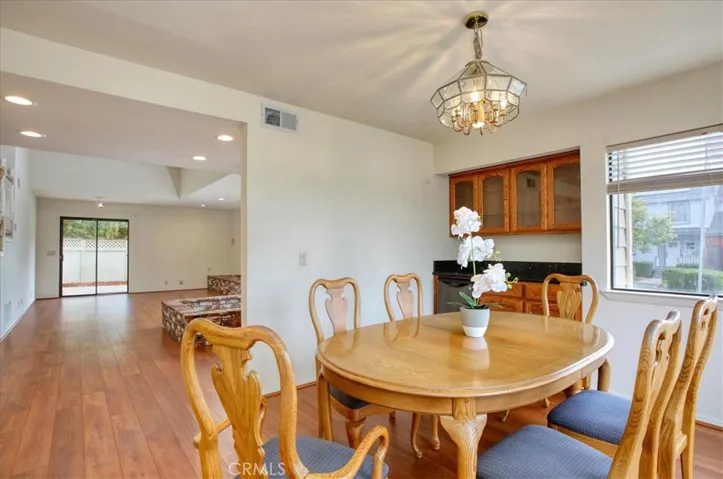 2418 Cumbre Court, San Luis Obispo, California 93401