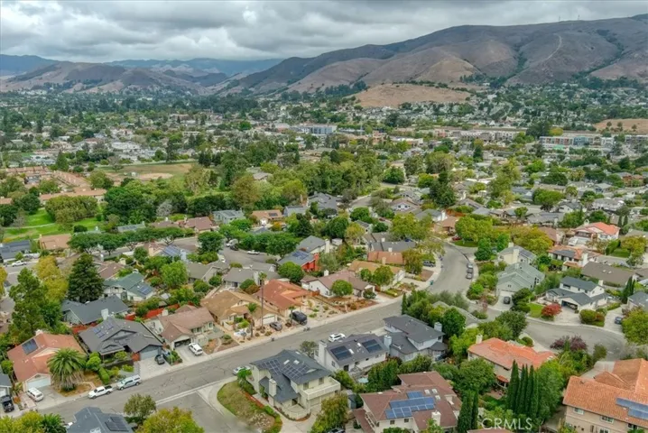 2418 Cumbre Court, San Luis Obispo, California 93401