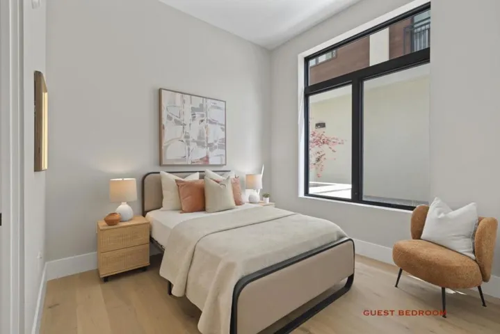 389 1st Street 14, Los Altos, California 94022