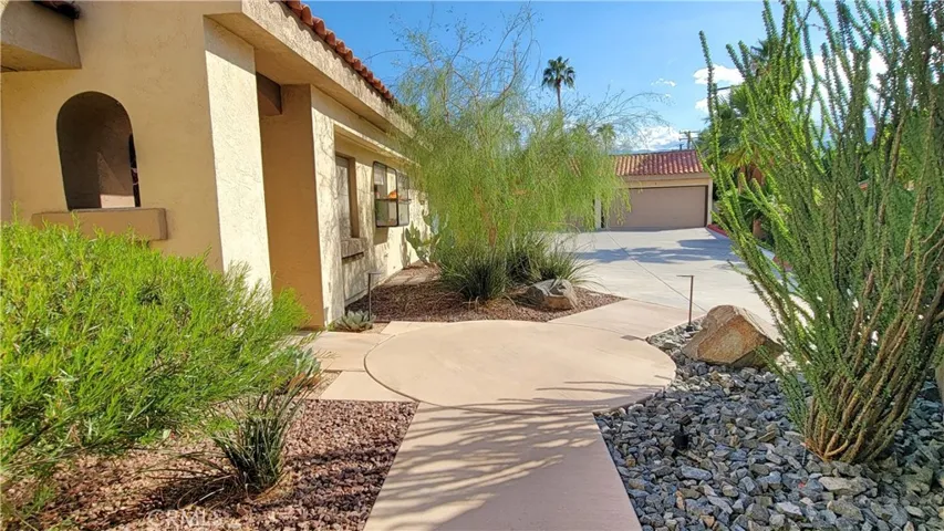 44700 San Jacinto Avenue, Palm Desert, California 92260