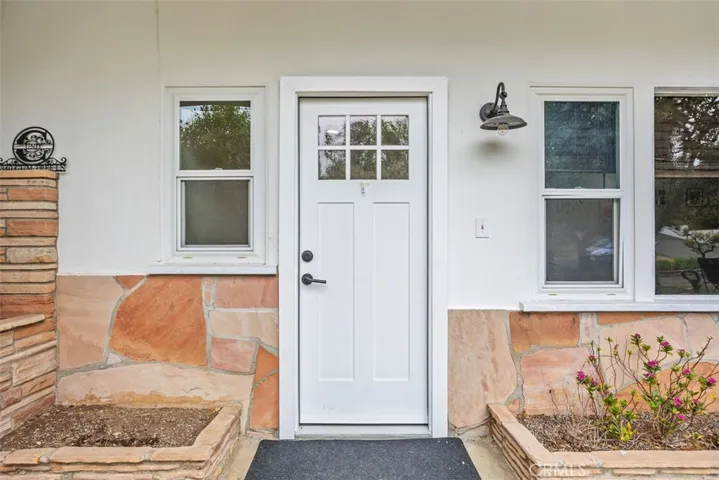 1840 Gum Tree Lane C, Fallbrook, California 92028