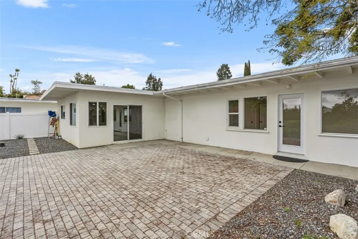 1840 Gum Tree Lane C, Fallbrook, California 92028