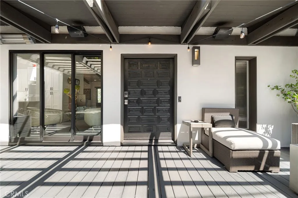 2522 Zorada Drive, Los Angeles, California 90046 home-pic-4