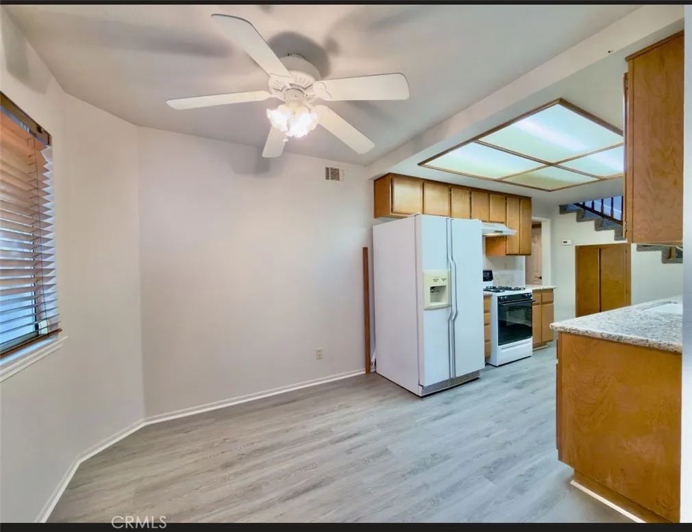 2856 Dartmouth Drive, Lancaster, California 93536 home-pic-33