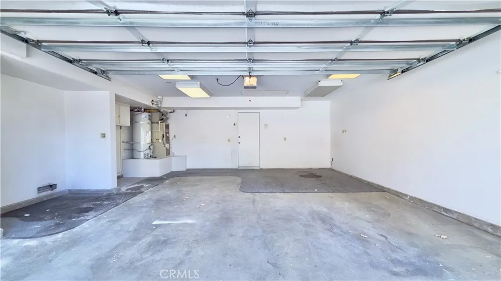 2856 Dartmouth Drive, Lancaster, California 93536 home-pic-4