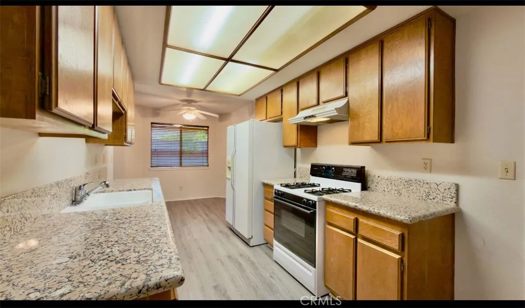 2856 Dartmouth Drive, Lancaster, California 93536 home-pic-7