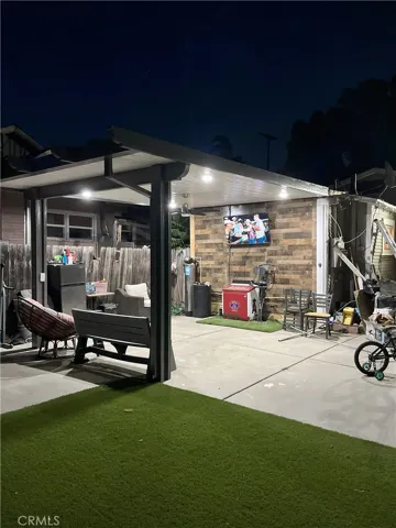 610 S Vine, Ontario, California 91762