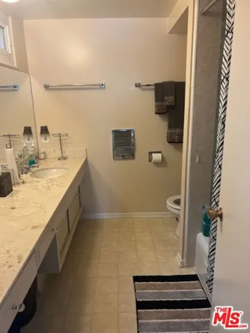2nd Primary bathroom