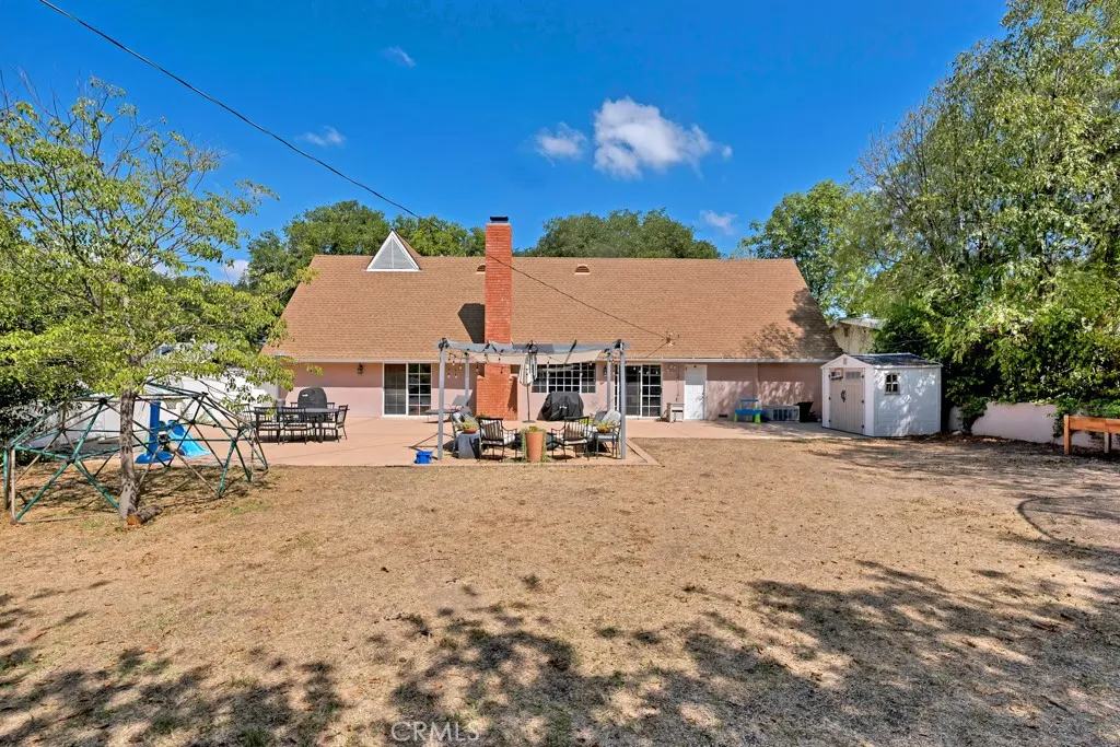 1322 E Avenida De Los Arboles, Thousand Oaks, California 91360 home-pic-26