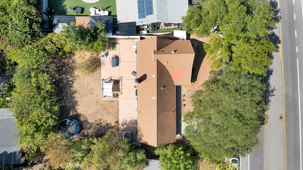 1322 E Avenida De Los Arboles, Thousand Oaks, California 91360 home-pic-28