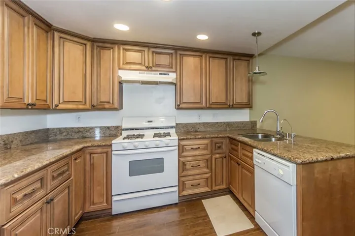 2420 Ramada Avenue, Fullerton, California 92833