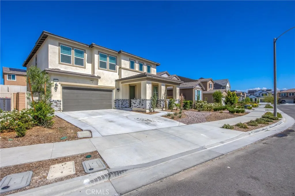 30542 30542 Gonsalez, Menifee, California 92584 home-pic-2