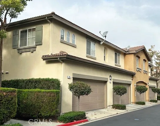 8 Morningdale, Irvine, California 92602