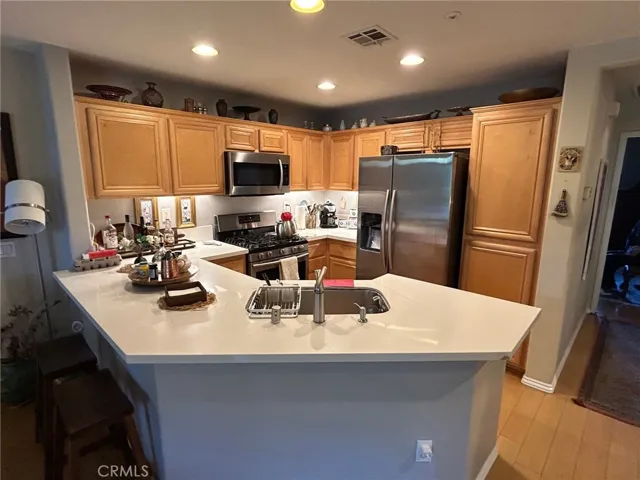 8 Morningdale, Irvine, California 92602