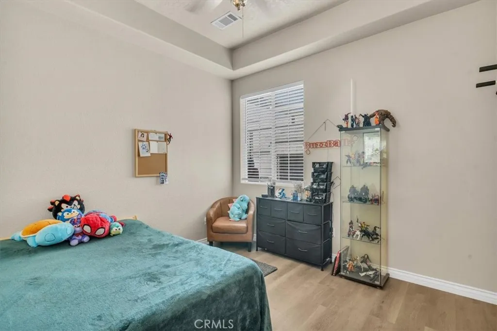 17601 Bangor, Hesperia, California 92345 home-pic-22