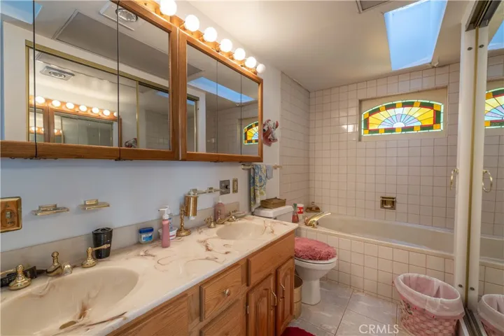 41819 41819 Chalet, Big Bear Lake, California 92315