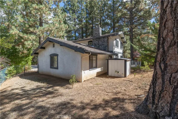 41819 41819 Chalet, Big Bear Lake, California 92315