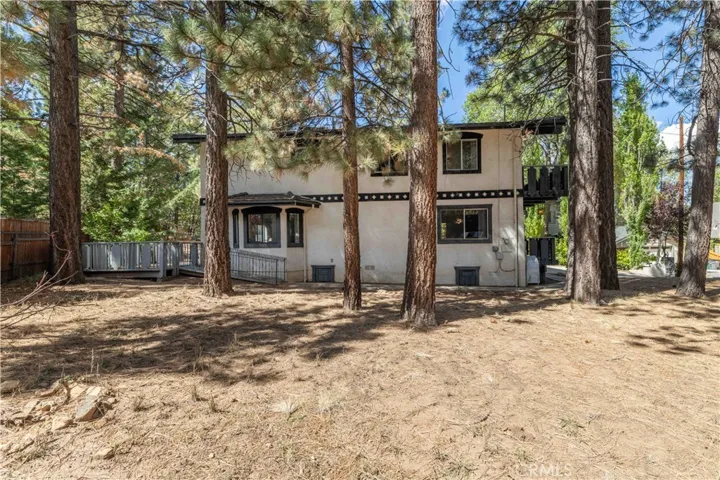 41819 41819 Chalet, Big Bear Lake, California 92315