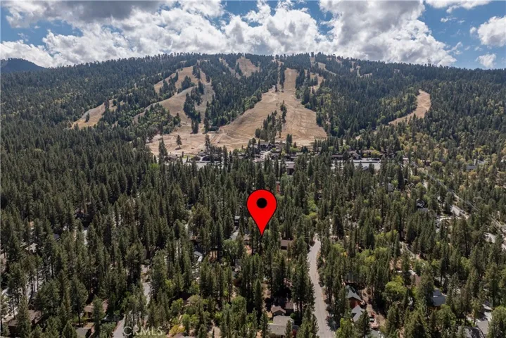 41819 41819 Chalet, Big Bear Lake, California 92315