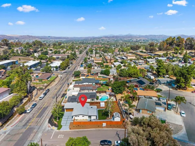 8211 Fanita Drive, Santee, California 92071