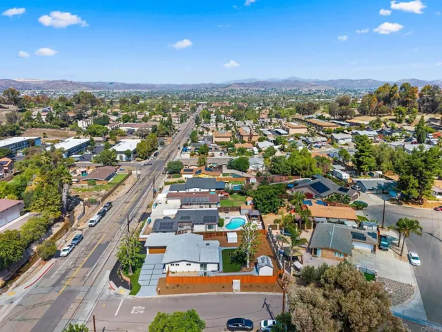 8211 Fanita Drive, Santee, California 92071