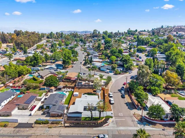 8211 Fanita Drive, Santee, California 92071