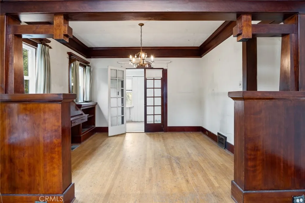 1931 1931 Buckingham, Los Angeles, California 90016 home-pic-13