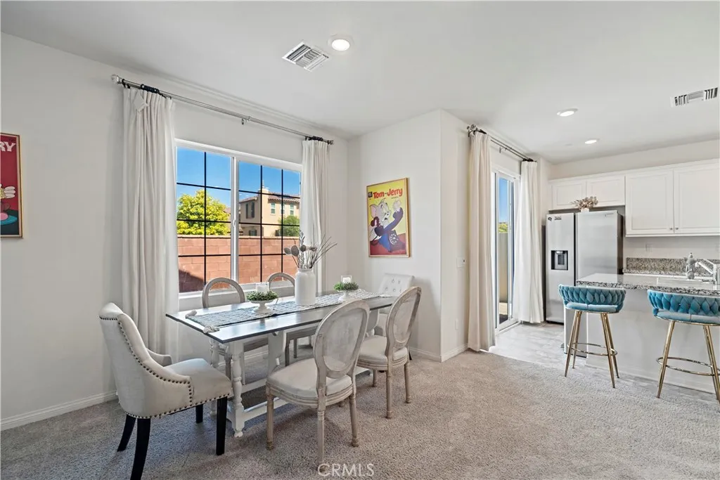 15939 Tanzinite Lane, Chino, California 91708 home-pic-18