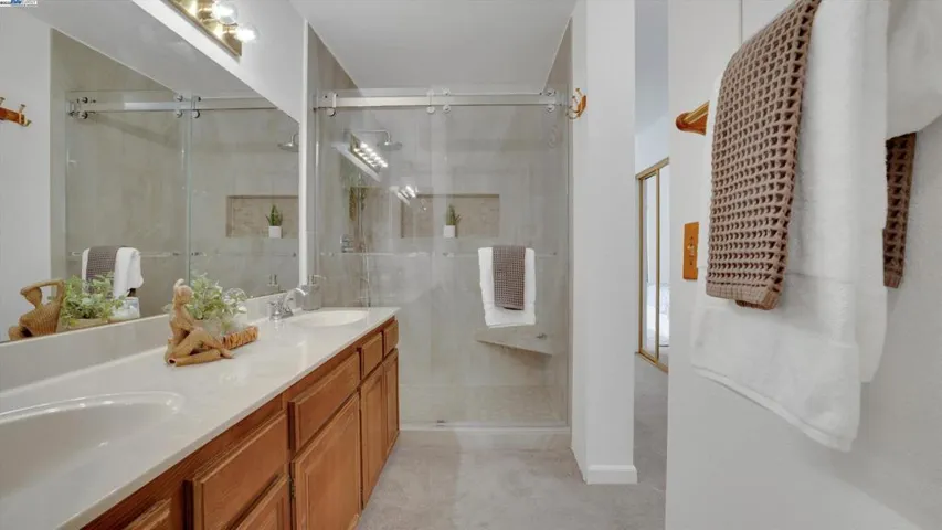 39943 Parada St B, Newark, California 94560