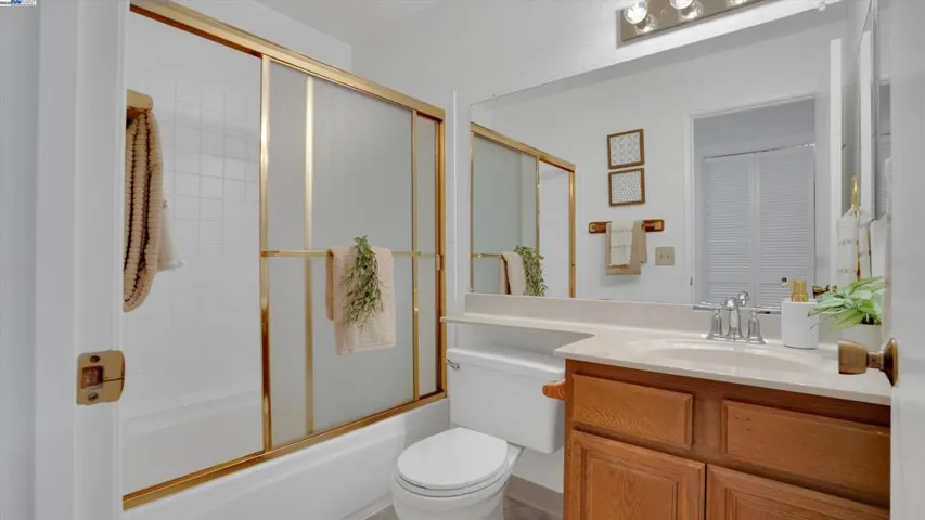 39943 Parada St B, Newark, California 94560