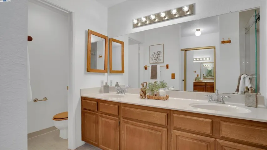 39943 Parada St B, Newark, California 94560
