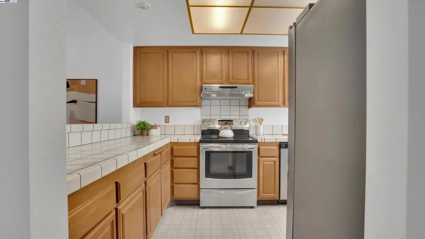 39943 Parada St B, Newark, California 94560