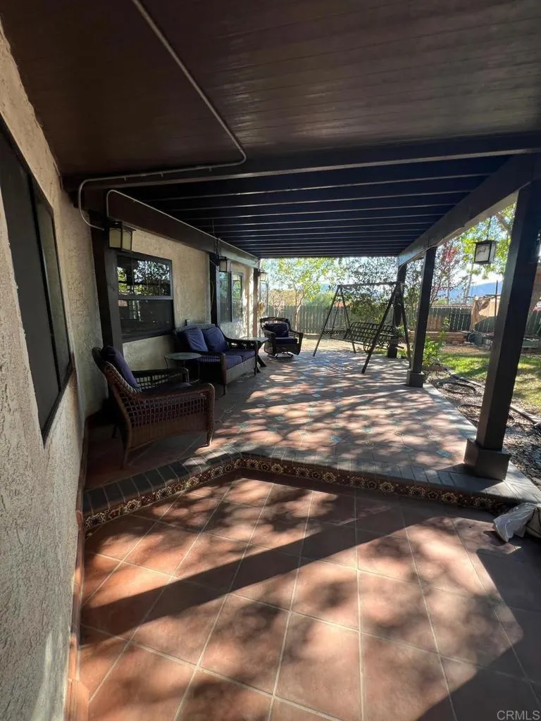 42107 Paseo Rayo Del Sol, Temecula, California 92591 home-pic-7