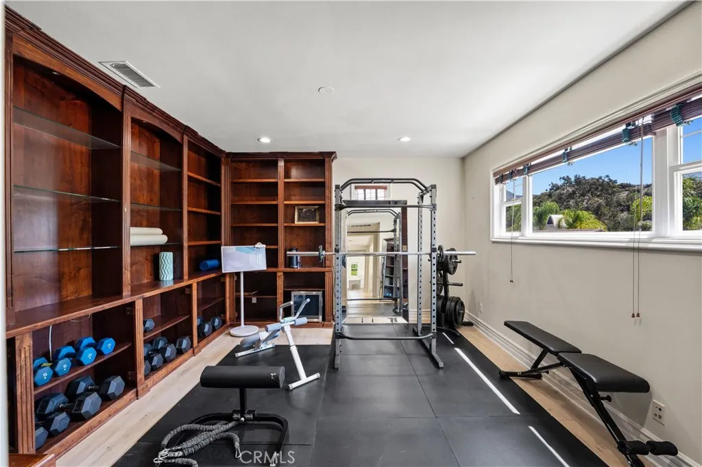 14903 Live Oak Springs Canyon Road, Canyon Country, California 91387 home-pic-37