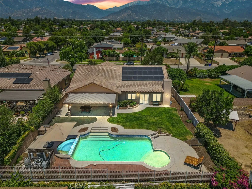 1018 W 15th Street, Upland, California 91786 home-pic-0