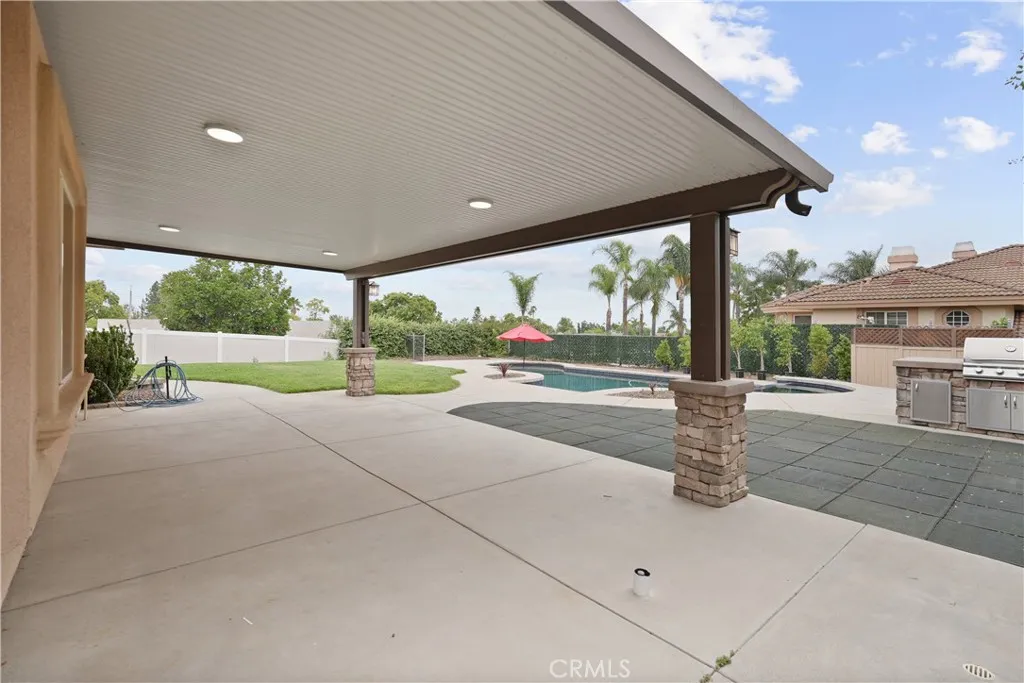 1018 W 15th Street, Upland, California 91786 home-pic-46