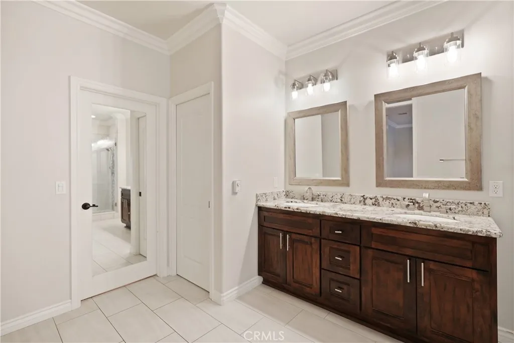 1018 W 15th Street, Upland, California 91786 home-pic-40