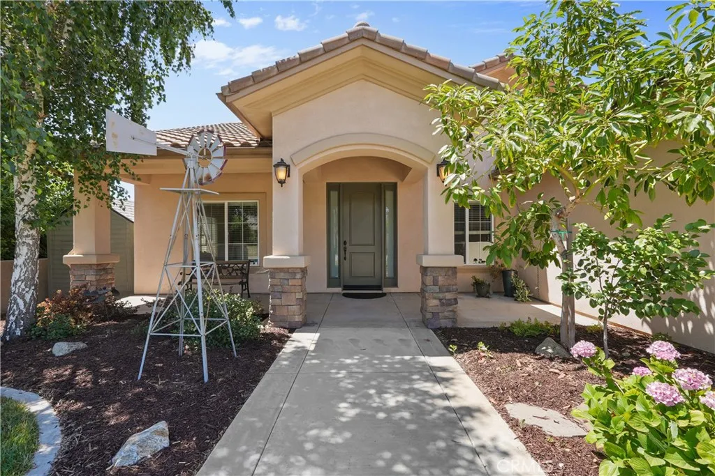 1018 W 15th Street, Upland, California 91786 home-pic-73