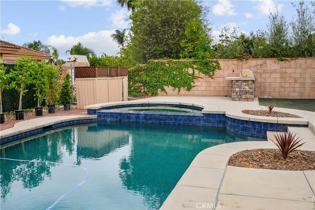 1018 W 15th Street, Upland, California 91786 home-pic-60