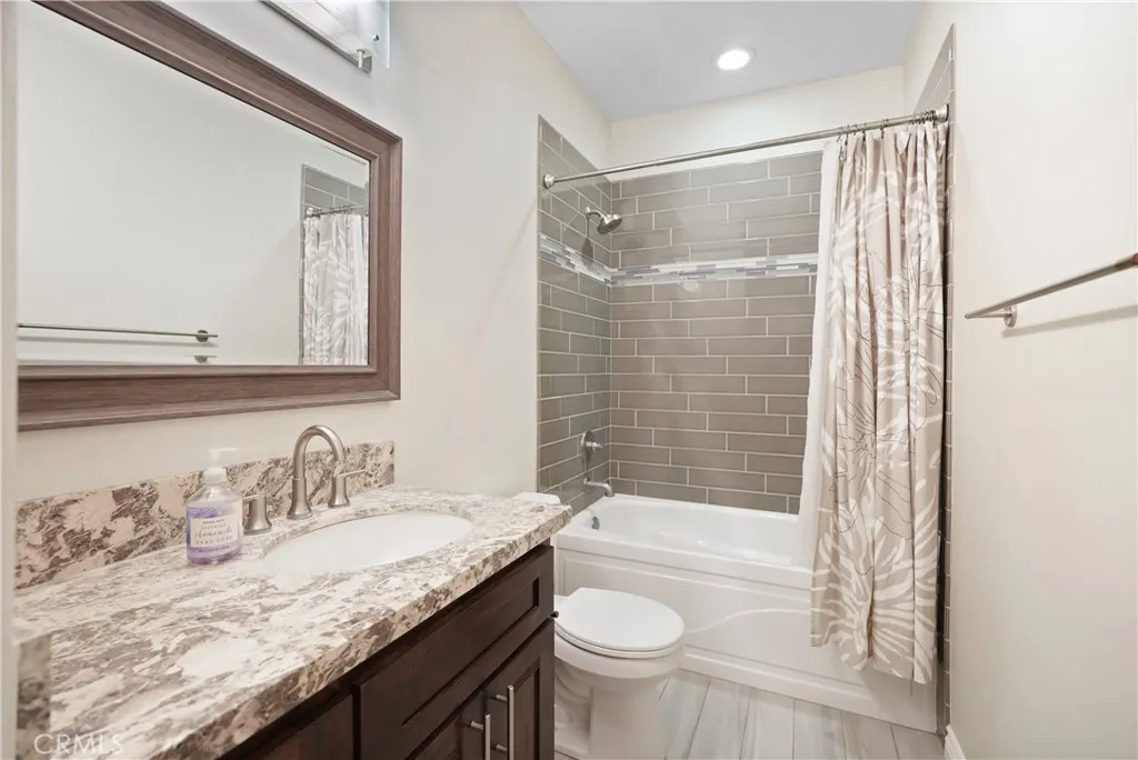 1018 W 15th Street, Upland, California 91786 home-pic-18
