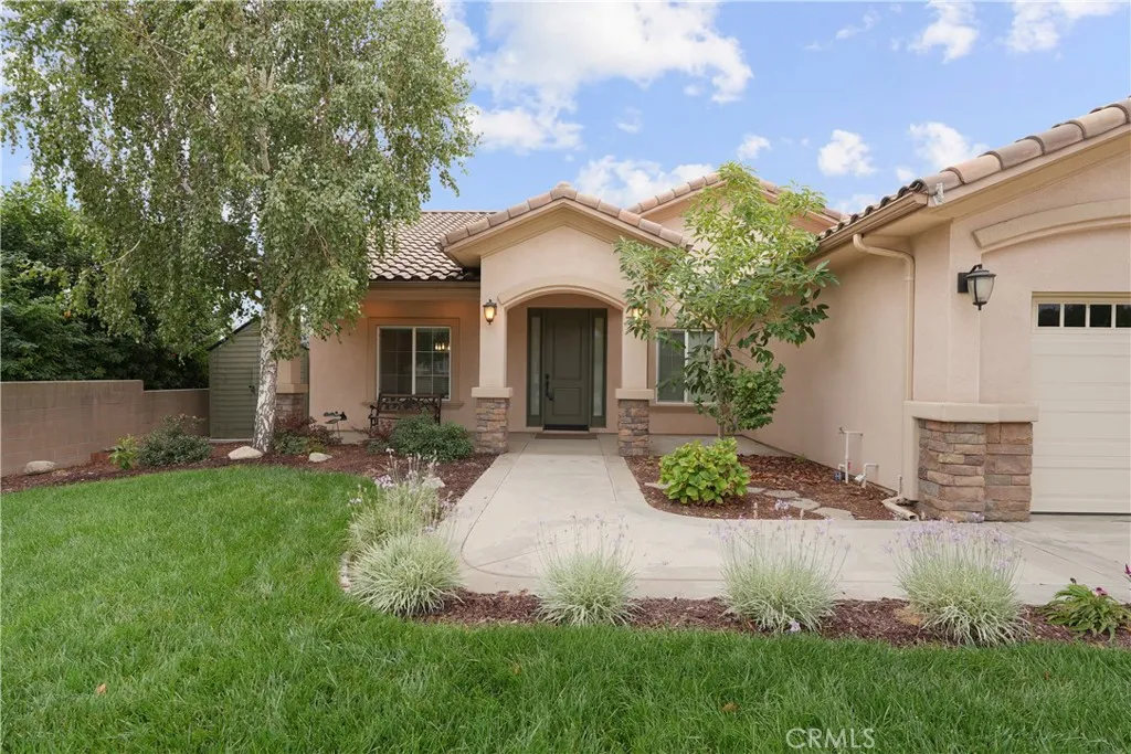 1018 W 15th Street, Upland, California 91786 home-pic-2