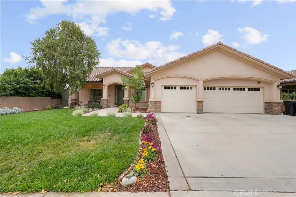 1018 W 15th Street, Upland, California 91786 home-pic-1